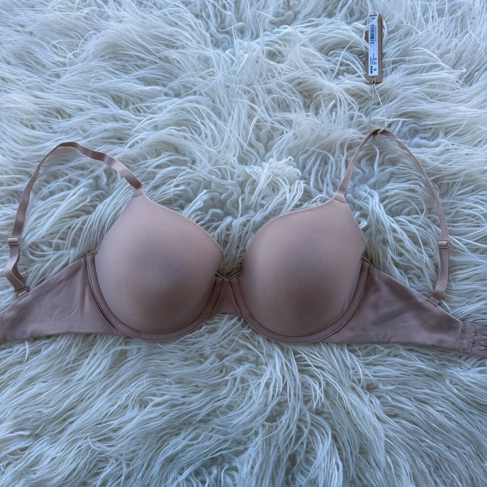 Skims Fits Everybody T-Shirt Bra Mica Size 32DD